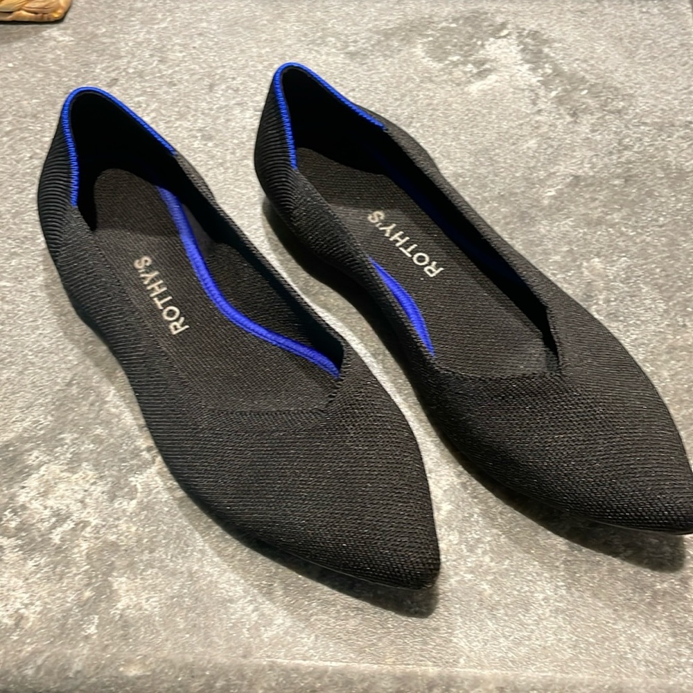 Rothys Point Flats Size 10.5 (original style)